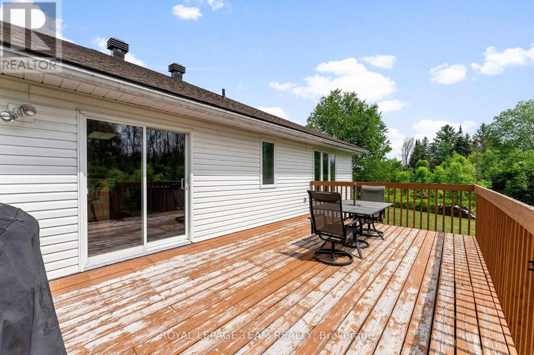 28503825/79-mountain-view-road/mcnabbraeside-twps/mcnabbraeside/ontario/K7S3G9_28