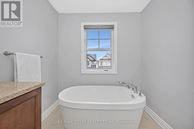 29451604/751-devario-crescent/half-moon-bay/ottawa/ontario/K2J6H3_20