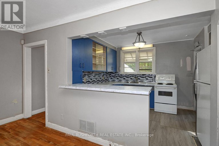 29052303/39-cote-de-neiges-road/meadowlandsst-claire-gardens/ottawa/ontario/K2G2C3_14