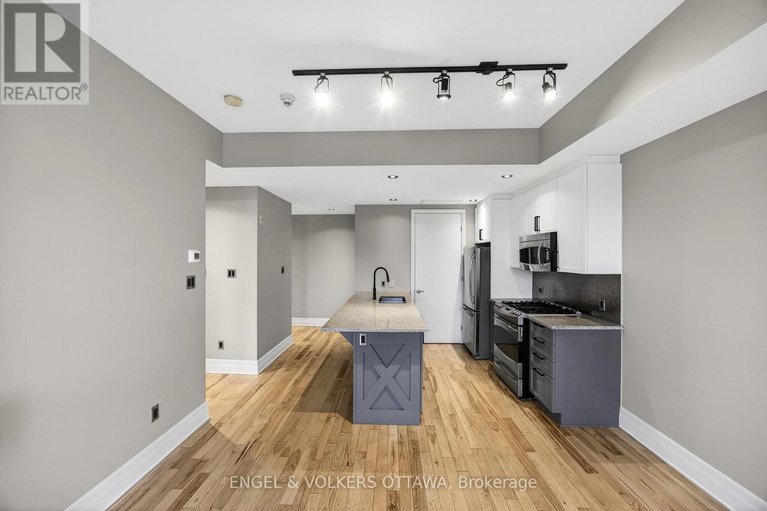 29609712/410-327-breezehill-avenue-s/west-centre-town/ottawa/ontario/K1Y1R6_11
