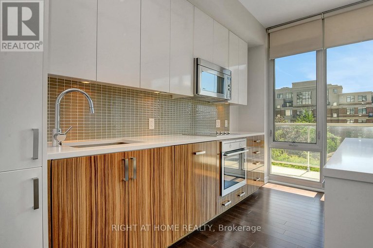28772133/504-300-lisgar-street/ottawa-centre/ottawa/ontario/K2P0E2_17