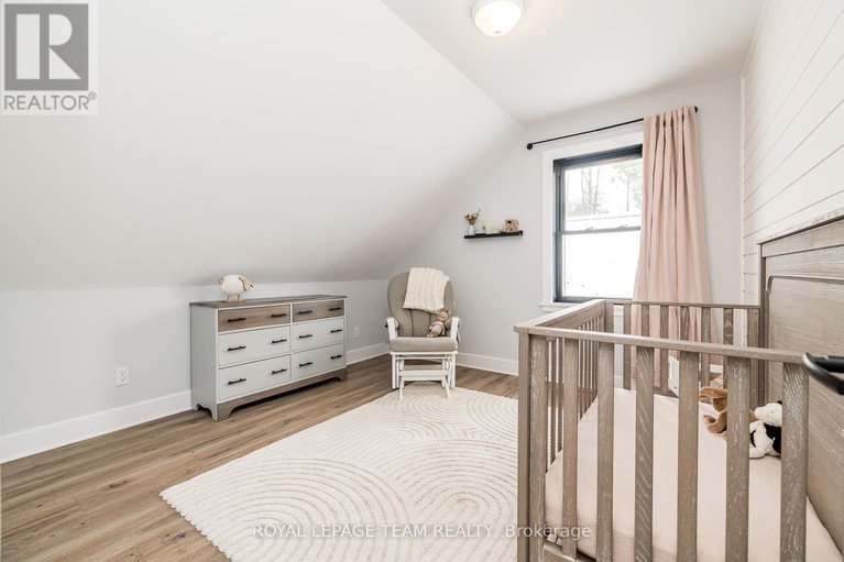 28924713/102-brookberry-crescent/north-grenville-twp-kemptville-south/north-grenville/ontario/K0G1J0_32