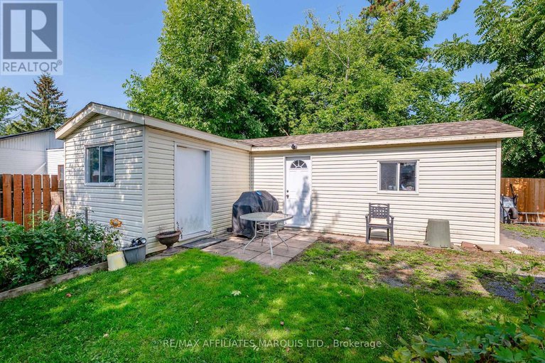 28850554/28-broad-street/lancaster/south-glengarry/ontario/K0C1N0_27