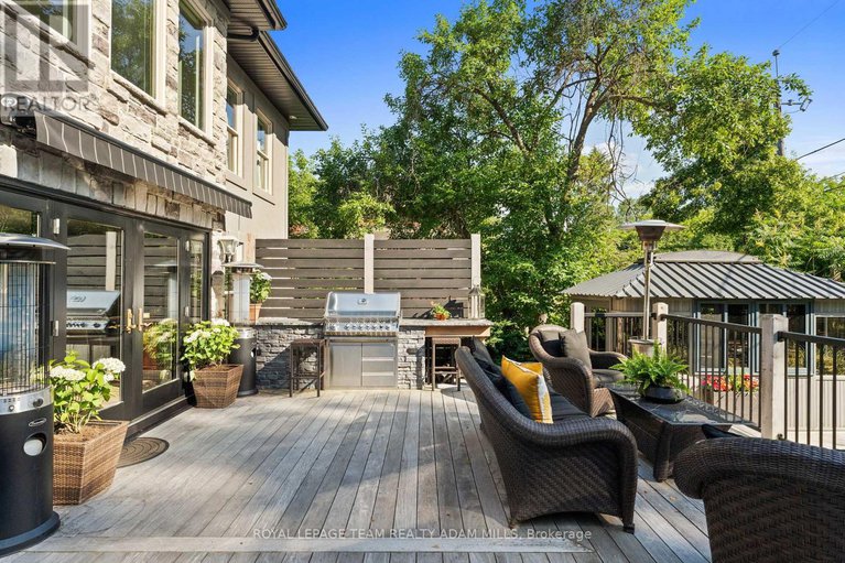 28557941/2330-summerside-drive/manotick-east-to-manotick-station/ottawa/ontario/K4M1B4_34