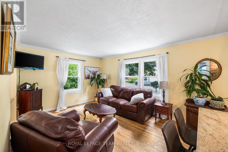 28782909/158-anna-avenue/carlington/ottawa/ontario/K1Z7V2_13