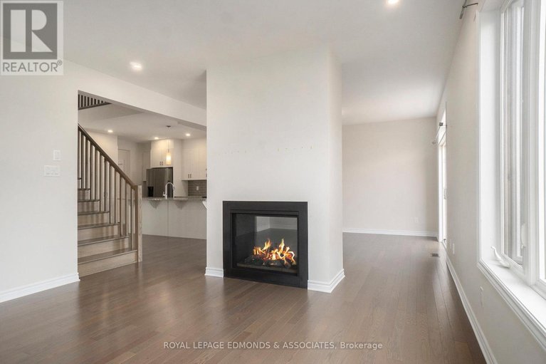 29590349/616-enclave-lane/town-of-rockland/clarence-rockland/ontario/K4K0M8_13