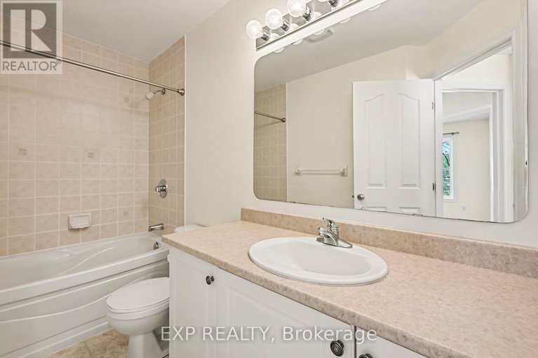 29683851/15-cedar-valley-drive/emerald-meadowstrailwest/ottawa/ontario/K2M2Y5_26