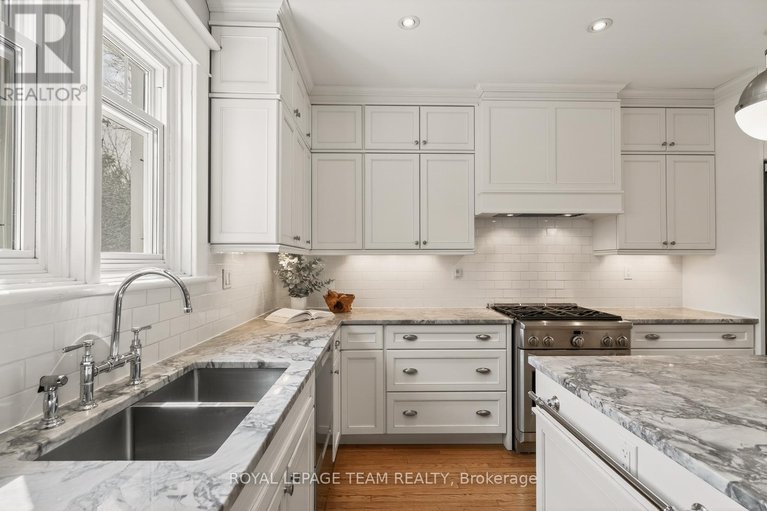 29651781/318-clemow-avenue/glebe/ottawa/ontario/K1S2B8_6