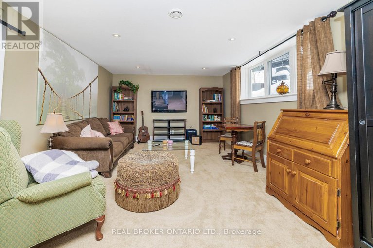 28546576/221-jensen-court/carp/ottawa/ontario/K0A1L0_37
