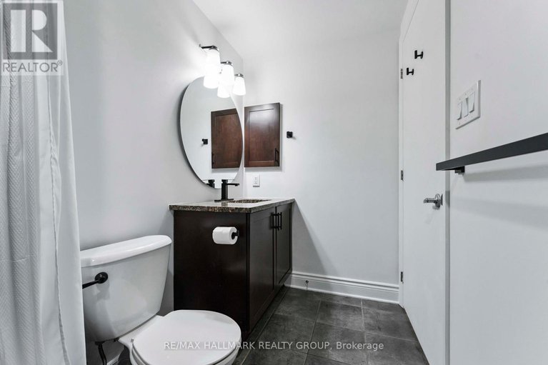 28991535/316-808-bronson-avenue/dows-lake/ottawa/ontario/K1S5A4_21