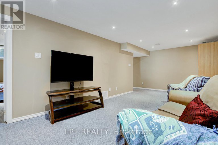 28835563/611-tourelle-drive/fallingbrookgardenway-south/ottawa/ontario/K4A3H5_35