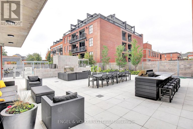 28414766/516-360-mcleod-street/ottawa-centre/ottawa/ontario/K2P1A9_37