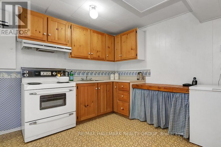 29514982/2185-bickerton-avenue/beacon-hill-north/ottawa/ontario/K1J6Y2_37