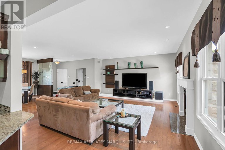 28468660/6677-sutherland-avenue/south-glengarry-charlottenburgh-twp/south-glengarry/ontario/K6H7J3_8