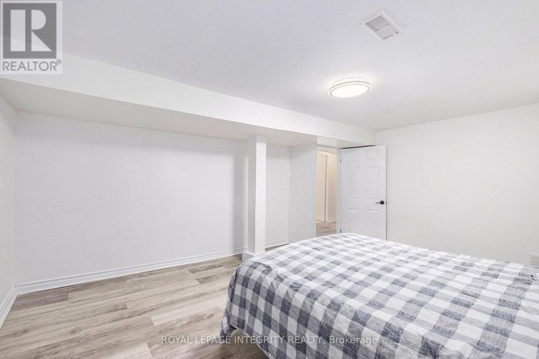 28573390/20-newhaven-street/manordale/ottawa/ontario/K2G0X5_24