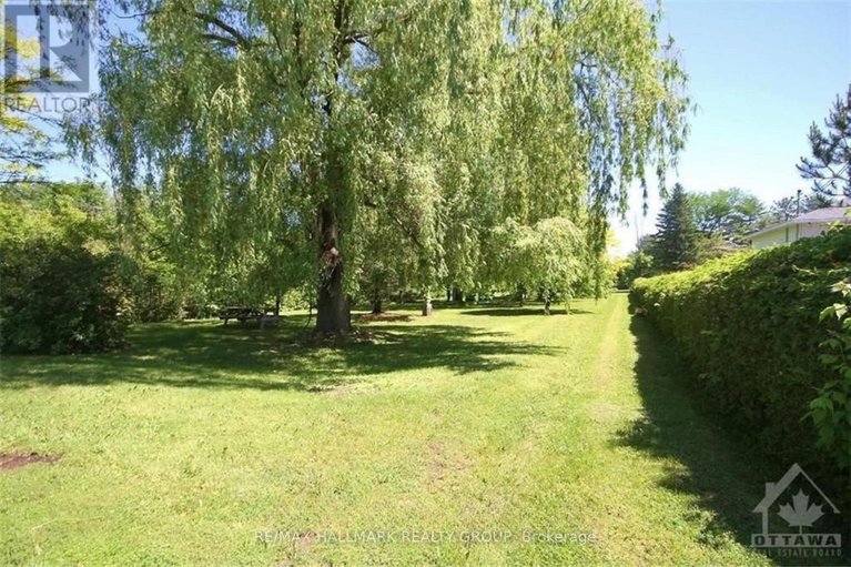 29349957/6203-bank-street/osgoode-twp-north-of-reg-rd-6/ottawa/ontario/K4P1B4_10