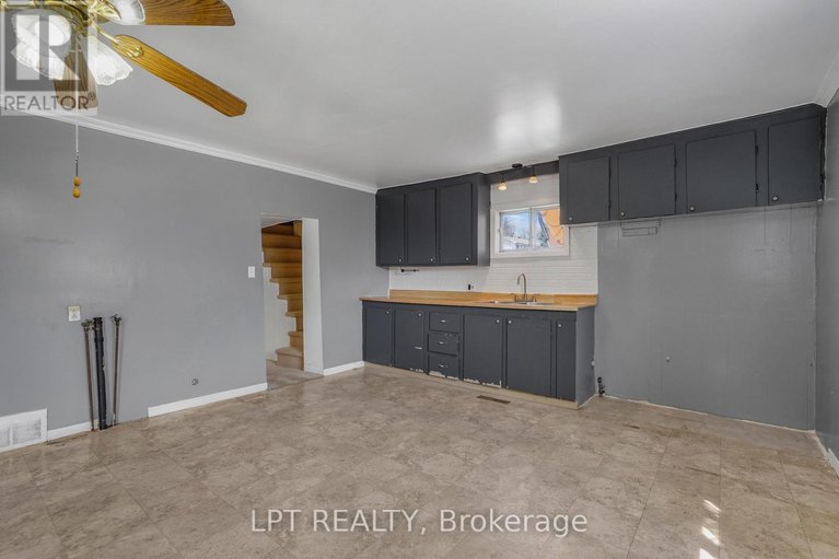 29648615/47-bertha-street-e/vankleek-hill/champlain/ontario/K0B1R0_12