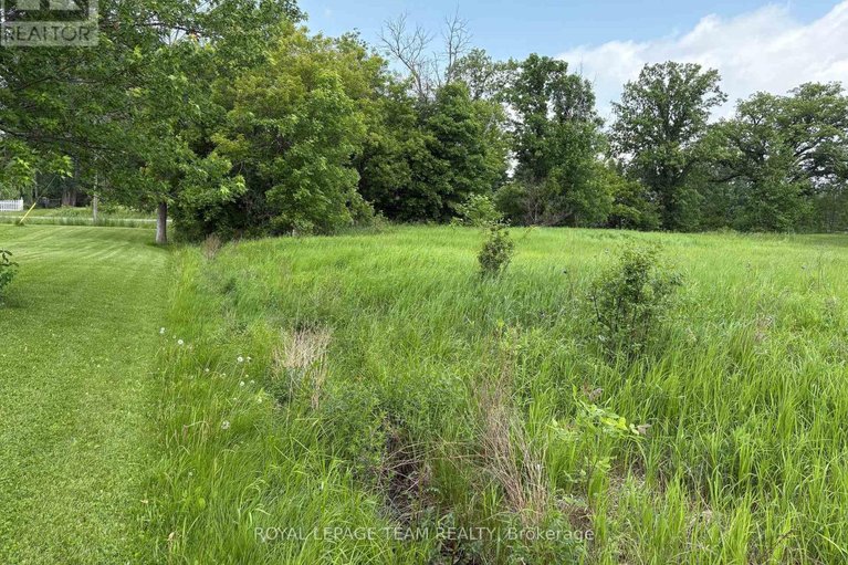 29564608/161-old-pakenham-road/fitzroy/ottawa/ontario/K0A1X0_3