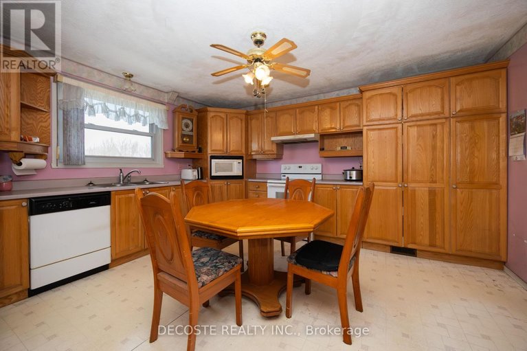 29634740/20076-county-43-road/north-glengarry-kenyon-twp/north-glengarry/ontario/K0C1A0_8