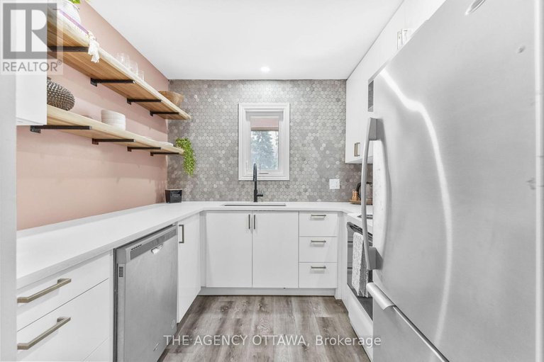 28611085/602-seyton-drive/westcliffe-estates/ottawa/ontario/K2H7X5_9