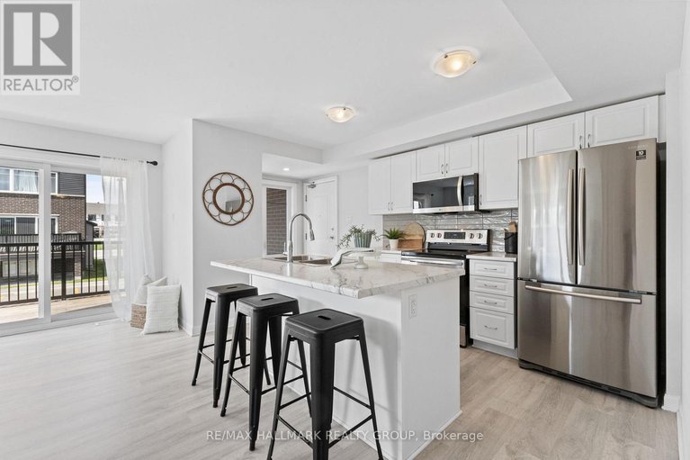 28585720/d-706-amberwing-private/avalon-west/ottawa/ontario/K4A5H5_10