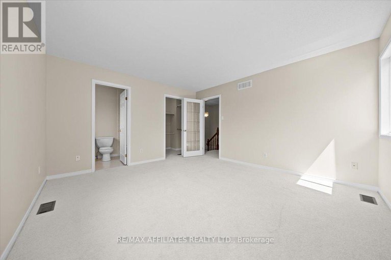 28647317/1510-duplante-avenue/fallingbrookpineridge/ottawa/ontario/K4A3Y8_21