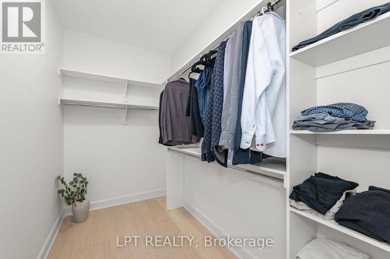 29474450/23-skeel-court/btwn-franktown-rd-fallowfield-rd/ottawa/ontario/K0A1B0_16