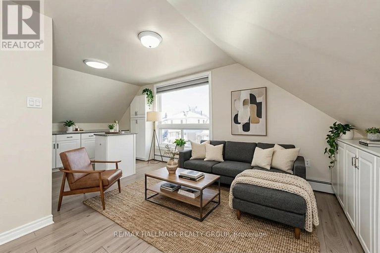 29381601/324-montfort-street/vanier/ottawa/ontario/K1L5N4_33