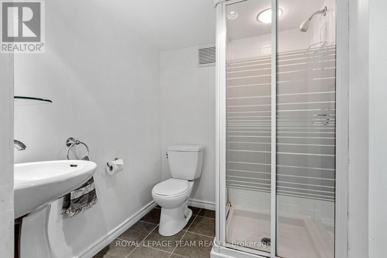 28523002/248-fairmont-avenue/civic-hospital/ottawa/ontario/K1Y1Y1_25