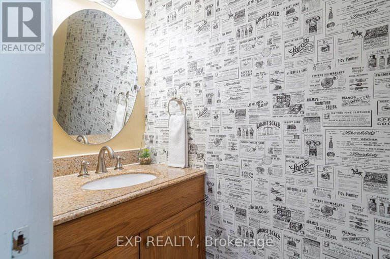 28989665/22-rickey-place/glencairnhazeldean/ottawa/ontario/K2L2E3_5