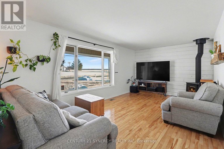 29365136/2290-valley-street/moose-creek/north-stormont/ontario/K0C1W0_7