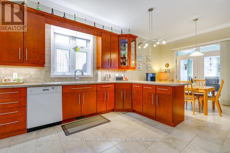 29438415/6802-riverview-drive/south-glengarry-charlottenburgh-twp/south-glengarry/ontario/K6H7M1_8