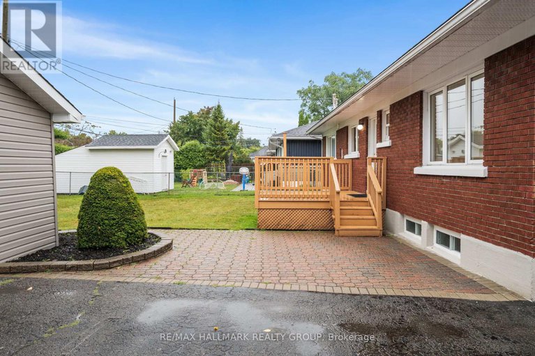 28867209/853-chapman-boulevard/elmvale-acres/ottawa/ontario/K1G1V1_19