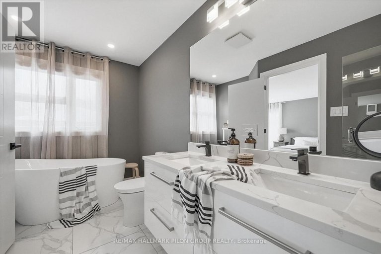 29455471/559-mutual-street/castle-heights/ottawa/ontario/K1K1C5_19