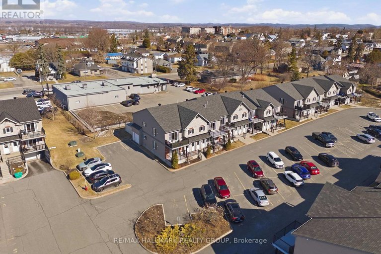 29582126/401-201-eliot-street/town-of-rockland/clarence-rockland/ontario/K4K0G5_29