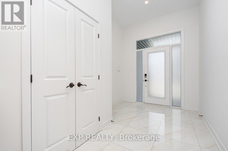 29293722/575-rathburn-lane/leitrim/ottawa/ontario/K1T0T3_4