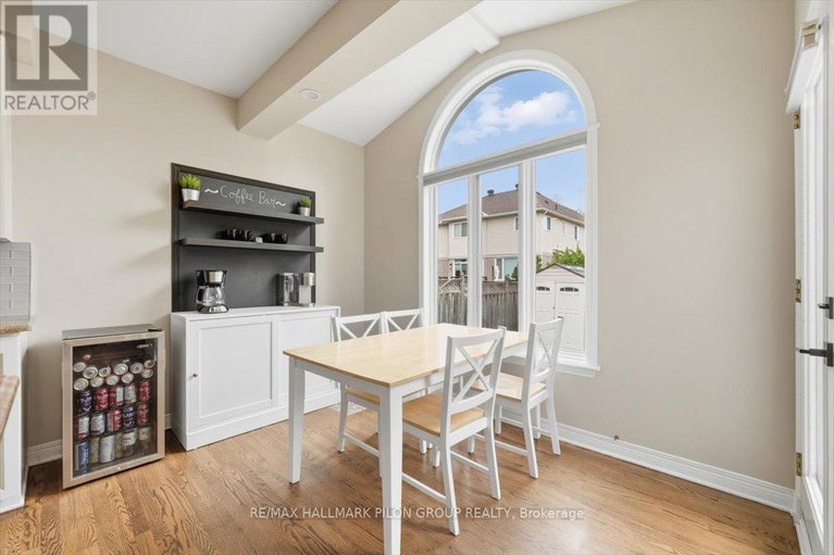 28971339/4434-rainforest-drive/riverside-southgloucester-glen/ottawa/ontario/K1V1L6_10