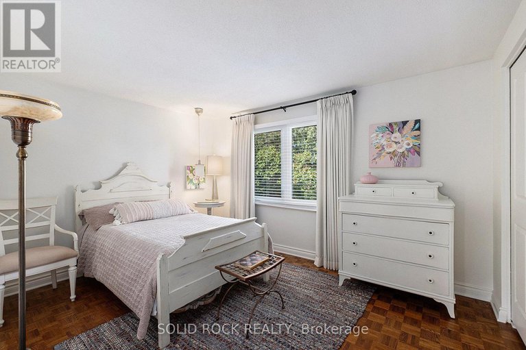 28850982/18-falk-avenue/knollsbrook/ottawa/ontario/K2J1L1_25