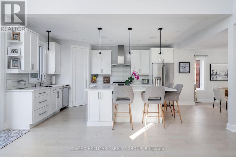 29296779/668-mansfield-avenue/laurentianview/ottawa/ontario/K2A2T6_17