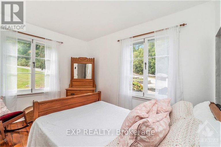 27506370/350-berry-side-road/rural-kanata/ottawa/ontario/K0A1T0_21
