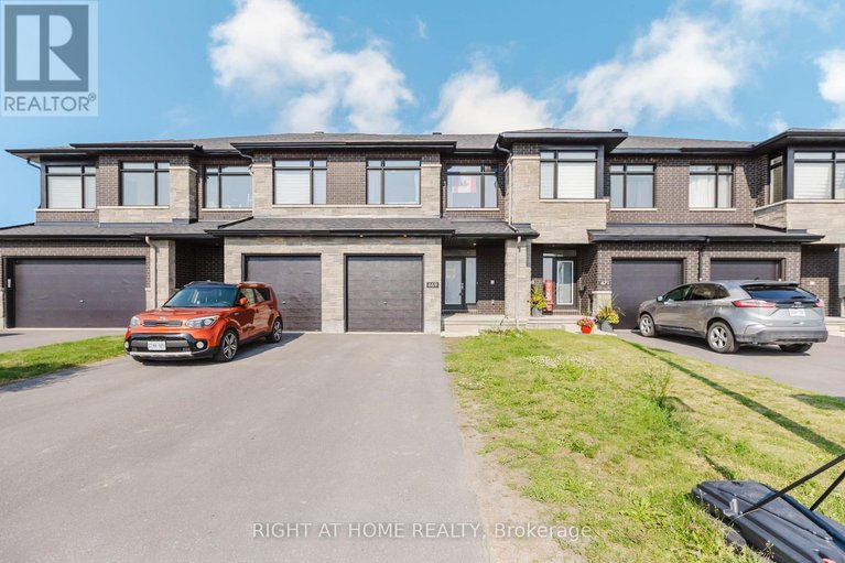 28523248/669-cordelette-circle-e/mer-bleuebradley-estatesanderson-park/ottawa/ontario/K1W0P2_3
