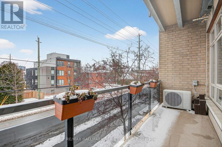 29479726/210-682-churchill-avenue-n/laurentianview/ottawa/ontario/K1Z5G5_18