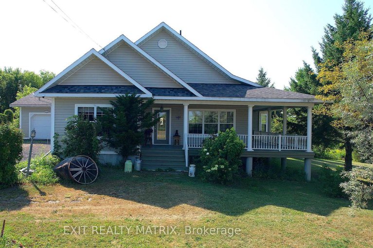 28736196/20306-lochiel-street-w/alexandria/north-glengarry/ontario/K0C1A0_1