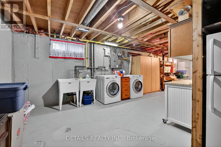 29077248/1031-connaught-avenue/queensway-terrace-north/ottawa/ontario/K2B5N2_36