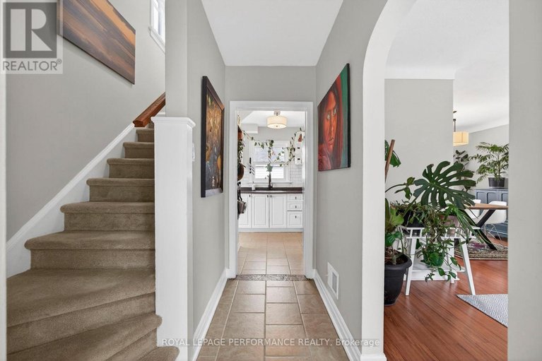 29674451/344-richelieu-avenue/vanier/ottawa/ontario/K1L6J9_21