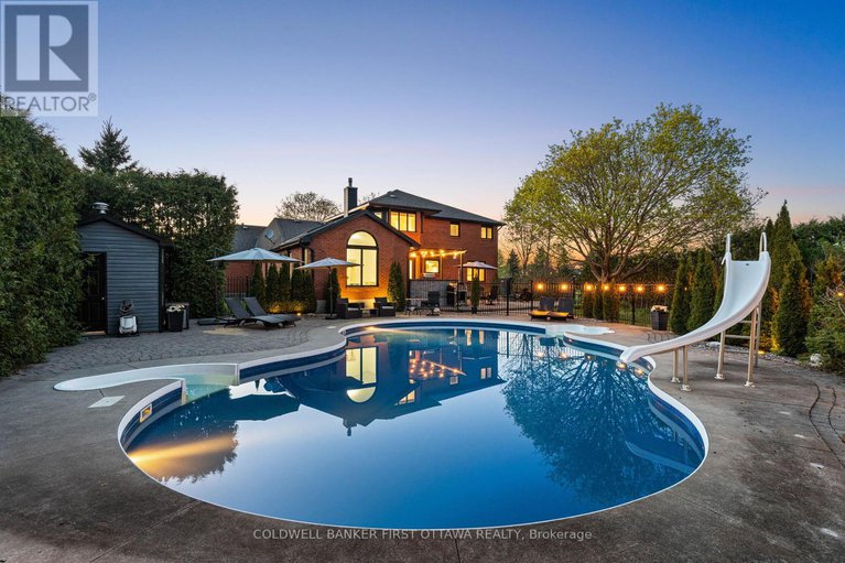 28399628/1379-potter-drive/manotick-village-manotick-estates/ottawa/ontario/K4M1C3_40