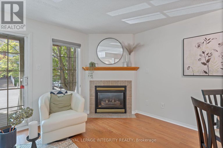 28644510/e-108-centrepointe-drive/centrepointe/ottawa/ontario/K2G6K3_4