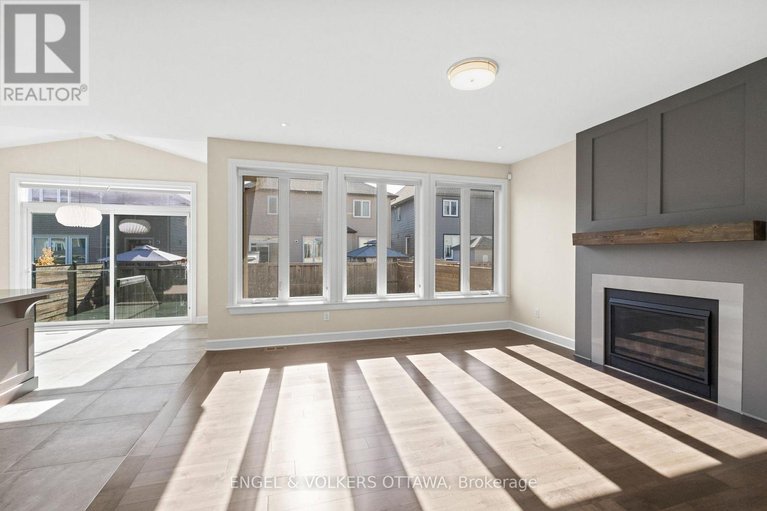 28995180/122-helen-rapp-way/blossom-parkkemp-parkfindlay-creek/ottawa/ontario/K1T0N4_11
