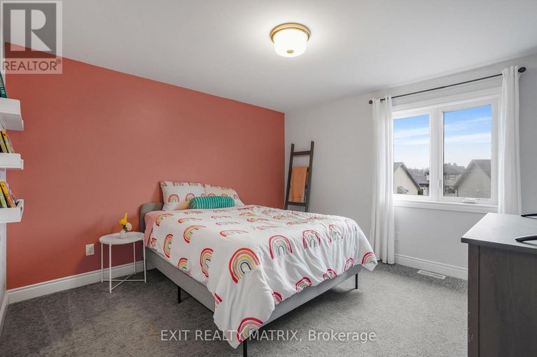 29642083/401-colmar-street/embrun/russell/ontario/K0A1W0_24