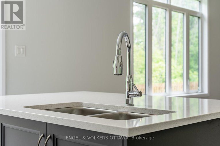 29064556/325-elsie-macgill-walk/morgans-grantsouth-march/ottawa/ontario/K2W0K7_22